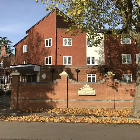 Linton Hotel Luton-3