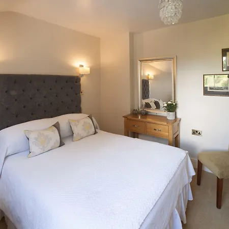 Yorke Lodge Bed & Breakfast-2