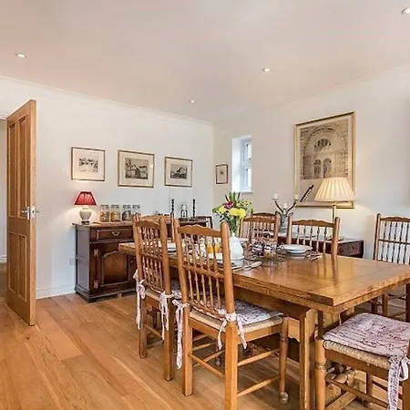 Knole B&B-2