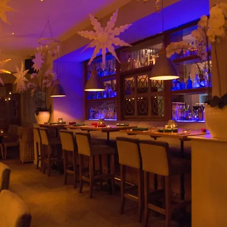 The Townhouse Boutique Hotel-3