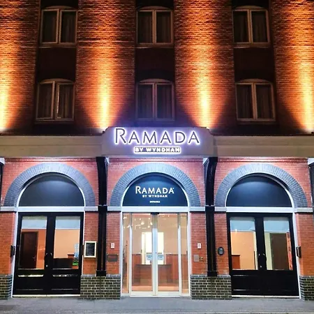 Ramada By Wyndham Belfast-2