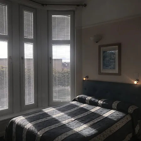 Bentley Hotel-2
