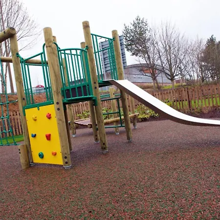 Chain Runner, Livingston By Marston'S Inns-2