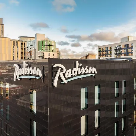 Radisson Hotel Manchester City Centre, A Verified Net Zero Hotel-2
