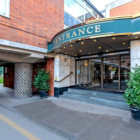 Winchester Wessex Hotel By Sunday-2