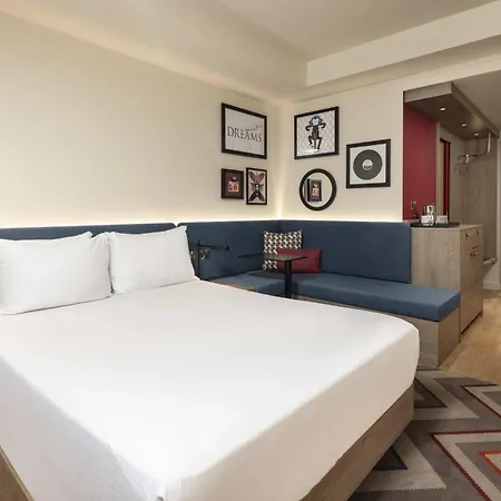Hampton By Hilton London City-3