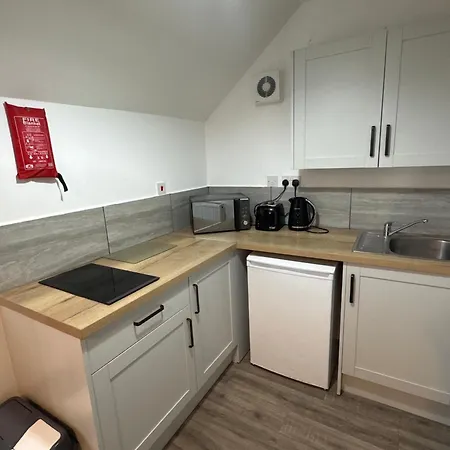 Comfortable Stay - Derby Road-2