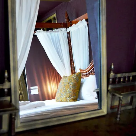 Charlotte House Hotel-2