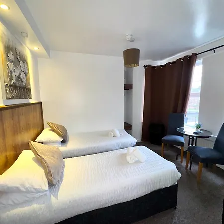 Riverside Hotel-3