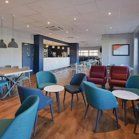 Travelodge Camberley Central-3