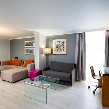 Hilton London Kensington Hotel-2