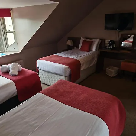 Chieftain Hotel-3