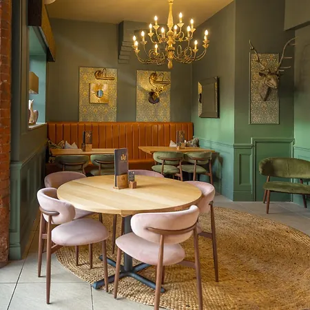 The Wheatsheaf Hotel, Sandbach-3