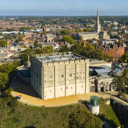 Holiday Inn Express Norwich By Ihg-3