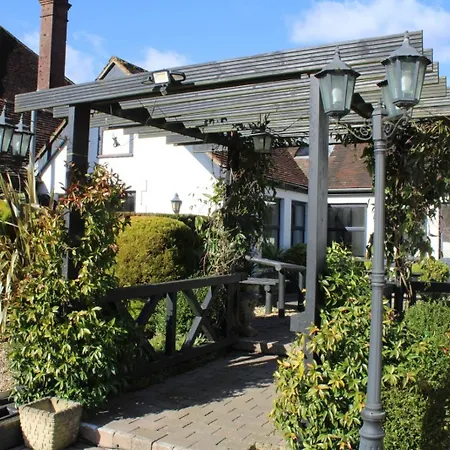 The Trooper Inn-2