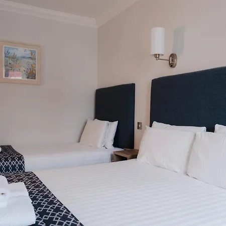 The Kilbirnie Hotel-2