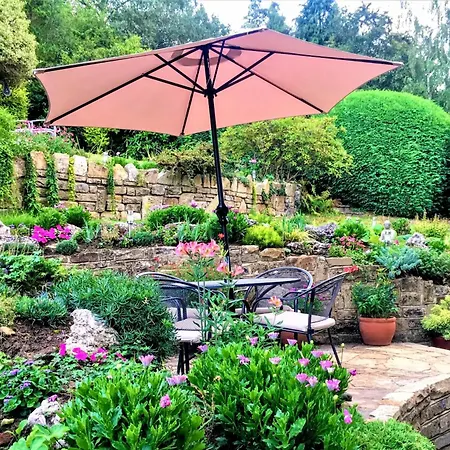 Ranmore Rise Retreat In The Surrey Hills-2
