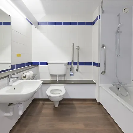 Travelodge Exeter M5-3