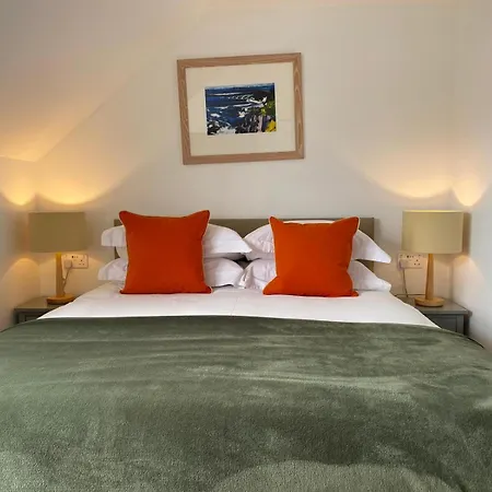 Ladysmith Guest House-3