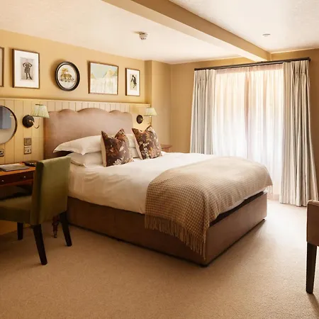 The Churchill Hotel-2
