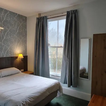 River Hotel-3