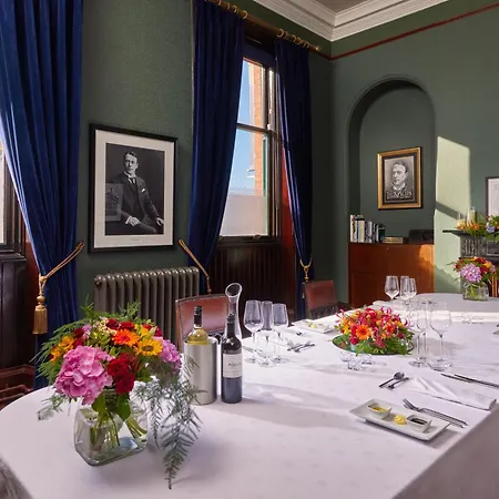 Titanic Hotel Belfast-2