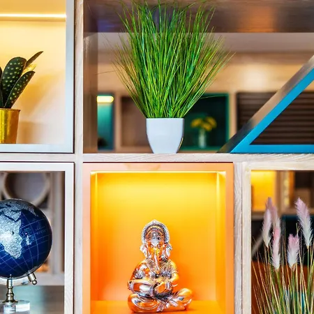 Holiday Inn Stevenage By Ihg-2