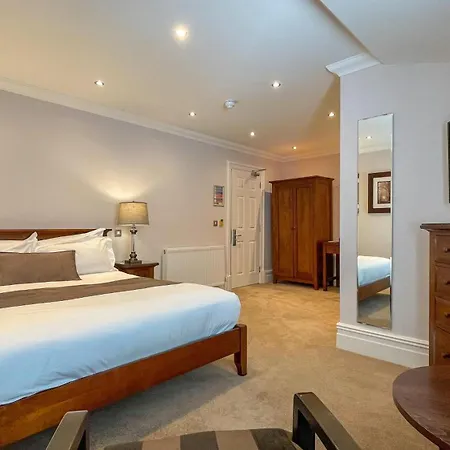 The Redstone Guesthouse-3