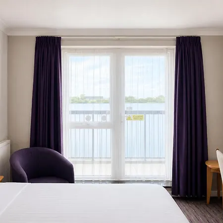 The Willen Lodge Hotel-2