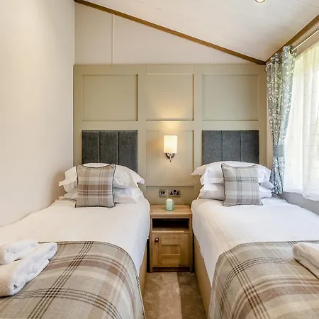 Woodhall Country Park Lodges-2