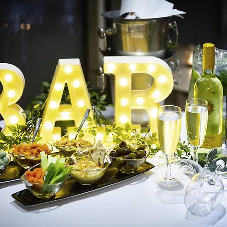 Novotel Reading Centre-3
