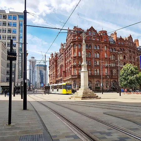 Holiday Inn Express Manchester East By Ihg-3