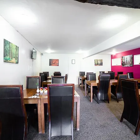 Oyo White Horse Lodge Hotel, East Thirsk-2