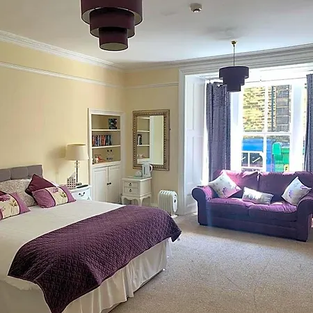 Crown Hotel-3