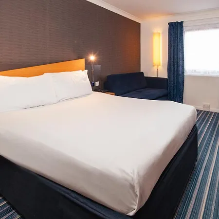Holiday Inn Express Stafford By Ihg-3