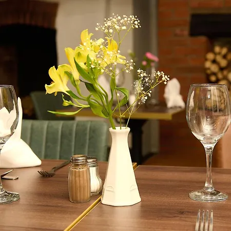 Marston Farm Hotel-3