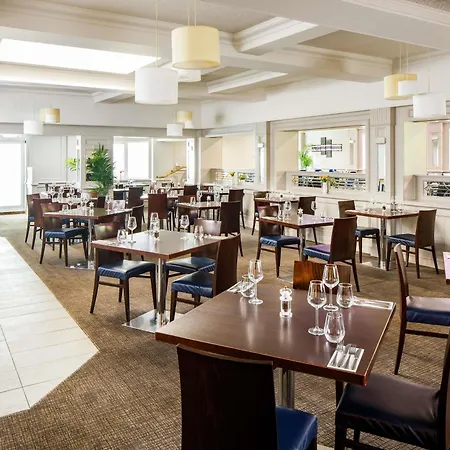 Mercure Birmingham West Hotel-3