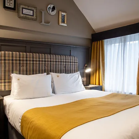 The Feathers Hotel-3