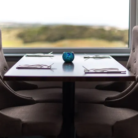 Golf View Hotel & Macintosh Restaurant-3