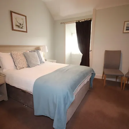 Inglestone House Guest House-2