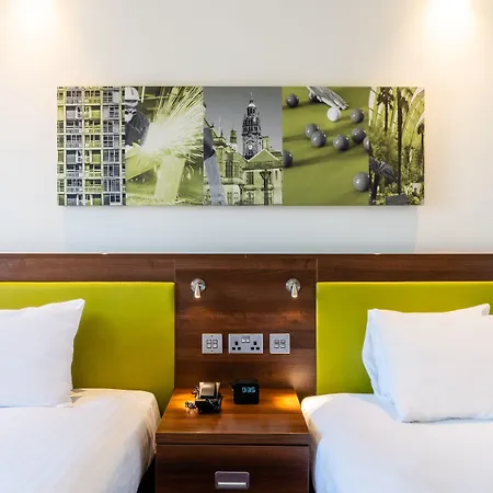 Hampton By Hilton Sheffield-2