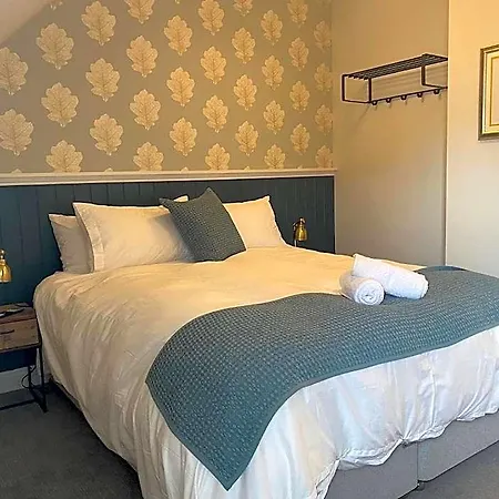 Three Bishops Inn-2