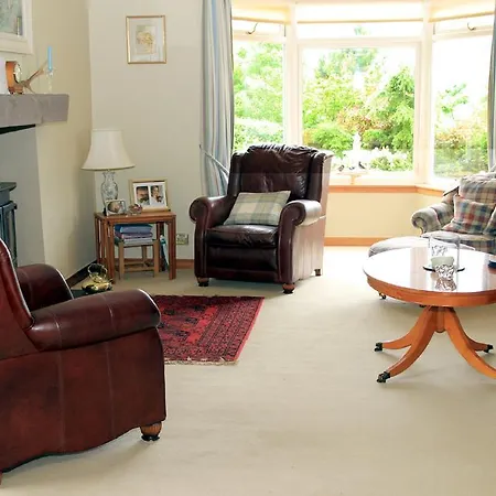 Westacre Bed & Breakfast-3