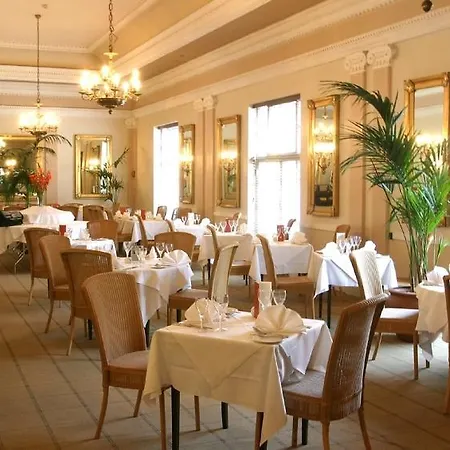 The George Hotel-3