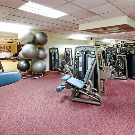 Mercure Swindon East Hotel And Spa-2