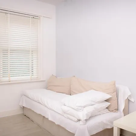 Mayview Guest House-2
