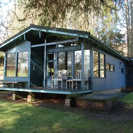 Loch Monzievaird Chalets-3