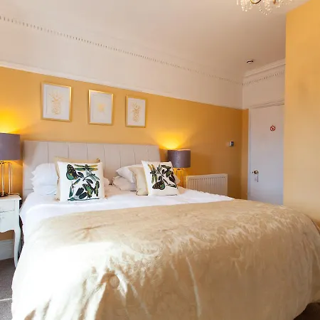 Braddon Hall-2