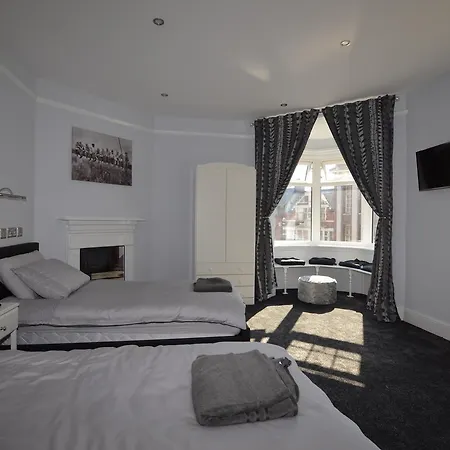 Addison House-3