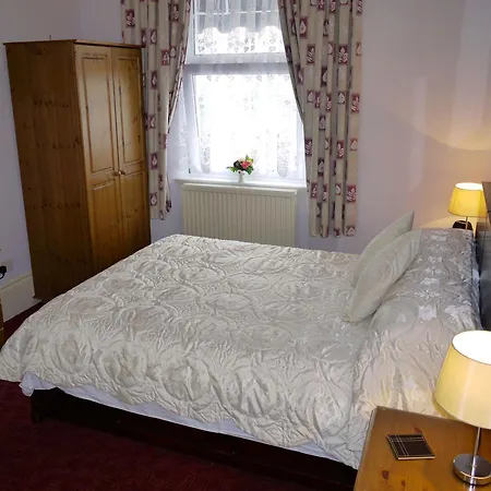 Babbacombe Guest House-2